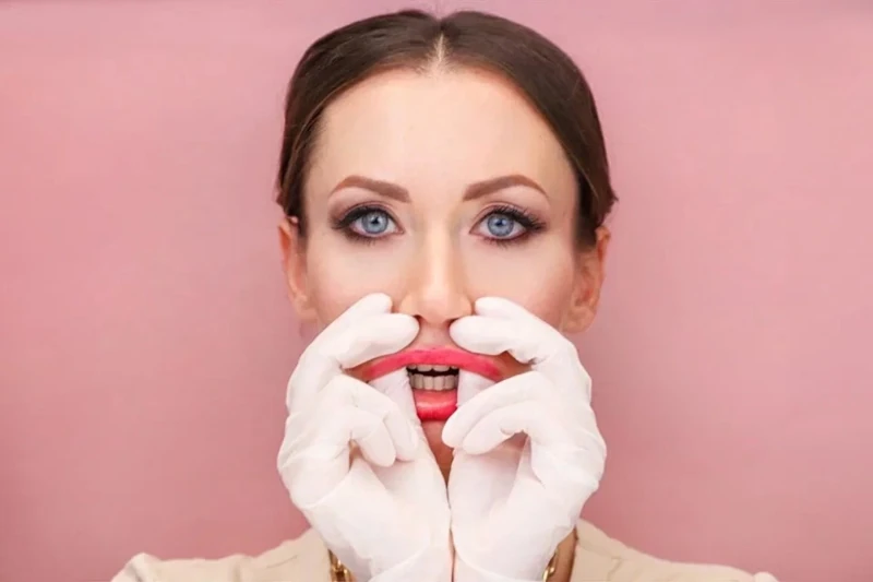 auto-massaggio buccale