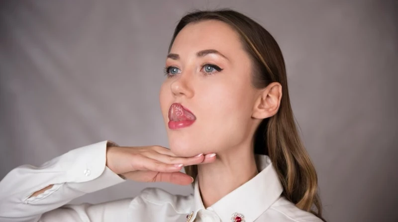 Riduci il doppio mento